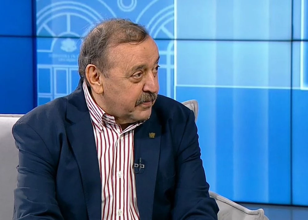 Проф. Кантарджиев: Не мога да уважавам политици, които пет пари не дават за живота и за здравето на народа си