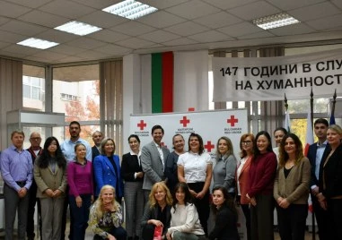 БЧК и посолството на САЩ обединяват усилия за безопасността на чужденците в България