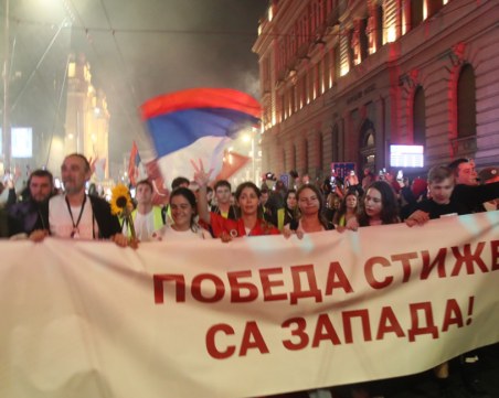 Студентската листа печели изборите в Сърбия с над 52%, избирателната активност е близо 70%