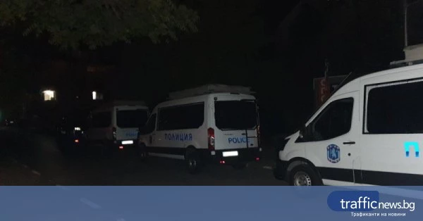 Скандал на асеновградското околовръстно прерасна в меле, петима се млатиха пред районното