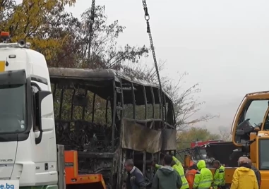Братя украинци спасявали пътници от горящия автобус край Масларево, вадили хора през прозорците