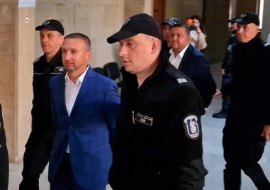 Пуснаха под домашен арест кметовете на Белица и Сунгурларе