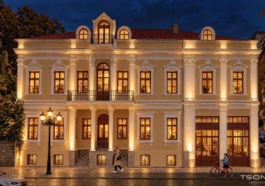 Визуализация показва как ще изглежда старата Община на Пловдив, ако държавата даде пари