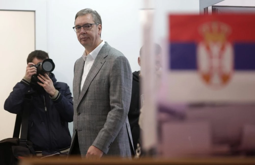 Прокуратурата за организирана престъпност поиска всички документи относно помилванията на Вучич
